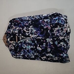 Jaclyn Smith Collection Multi Color Splash Women's Blouse. Size M